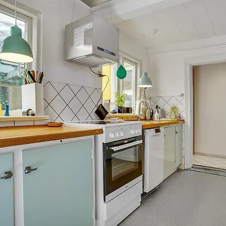 Holiday home Cozy In With Kitchen Stubbekobing